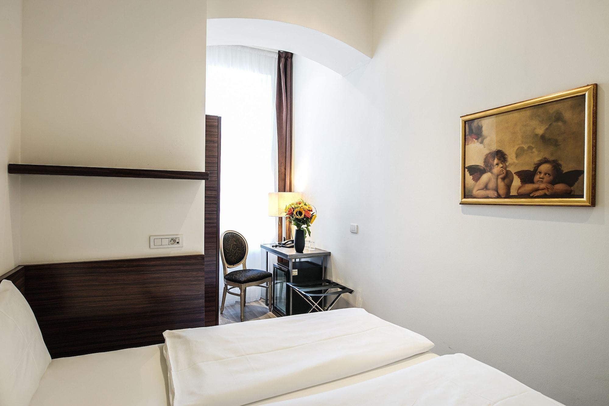 Hotel Assenzio Praha Bagian luar foto