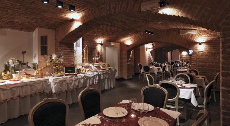 Hotel Assenzio Praha Bagian luar foto