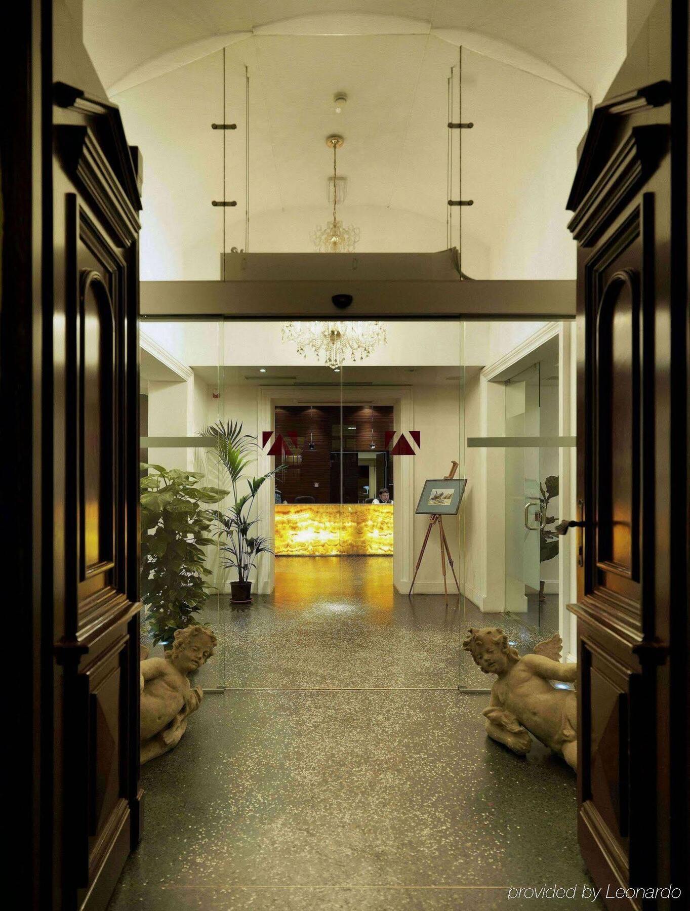 Hotel Assenzio Praha Bagian luar foto